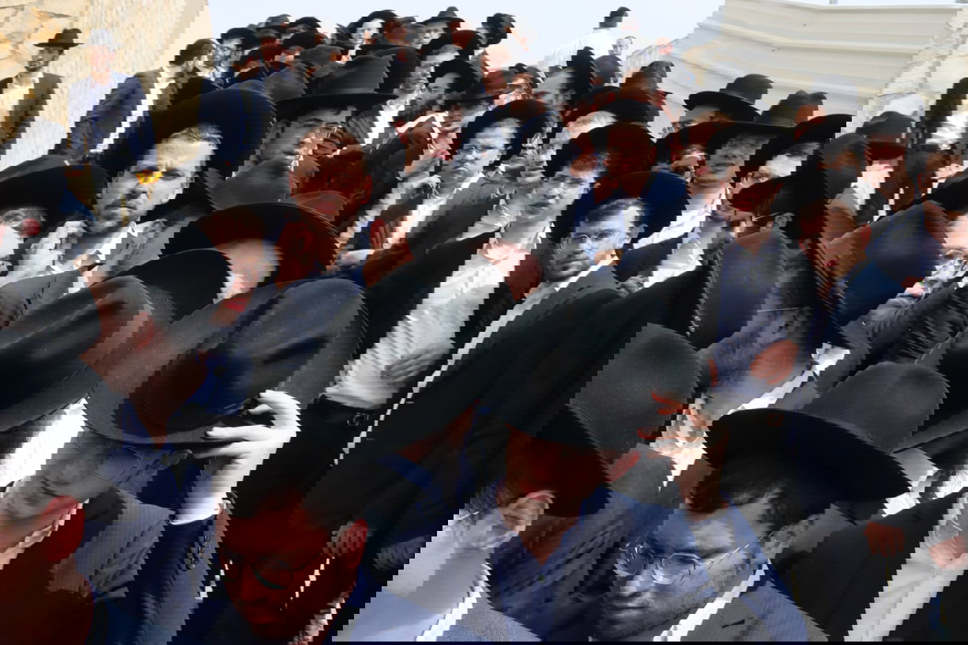 מסע הלוויית הבחור יששכר דב שפיגל ז"ל