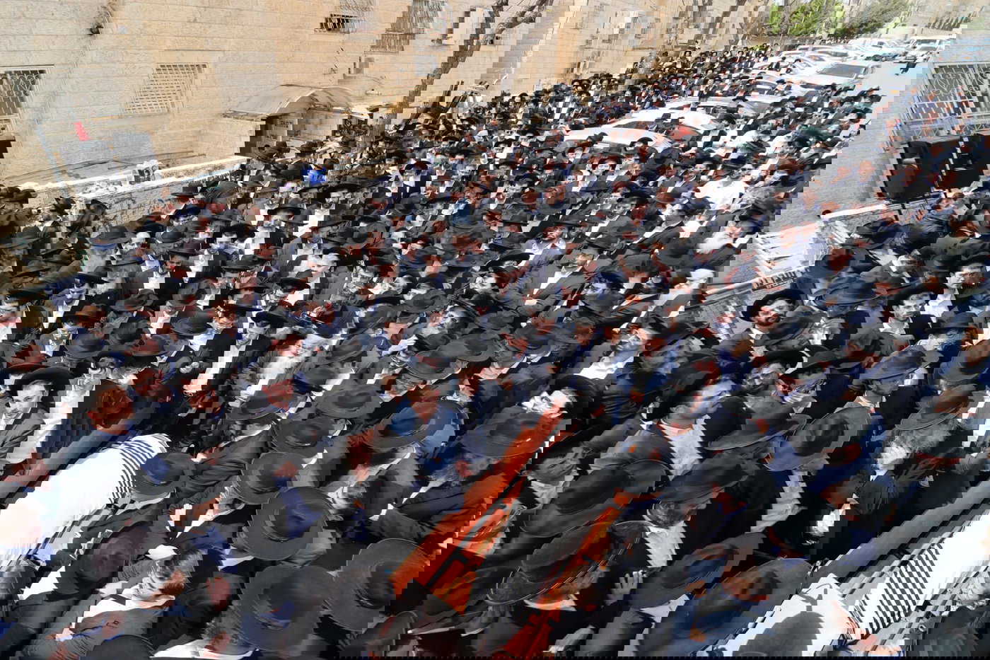 מסע הלוויית הבחור יששכר דב שפיגל ז"ל