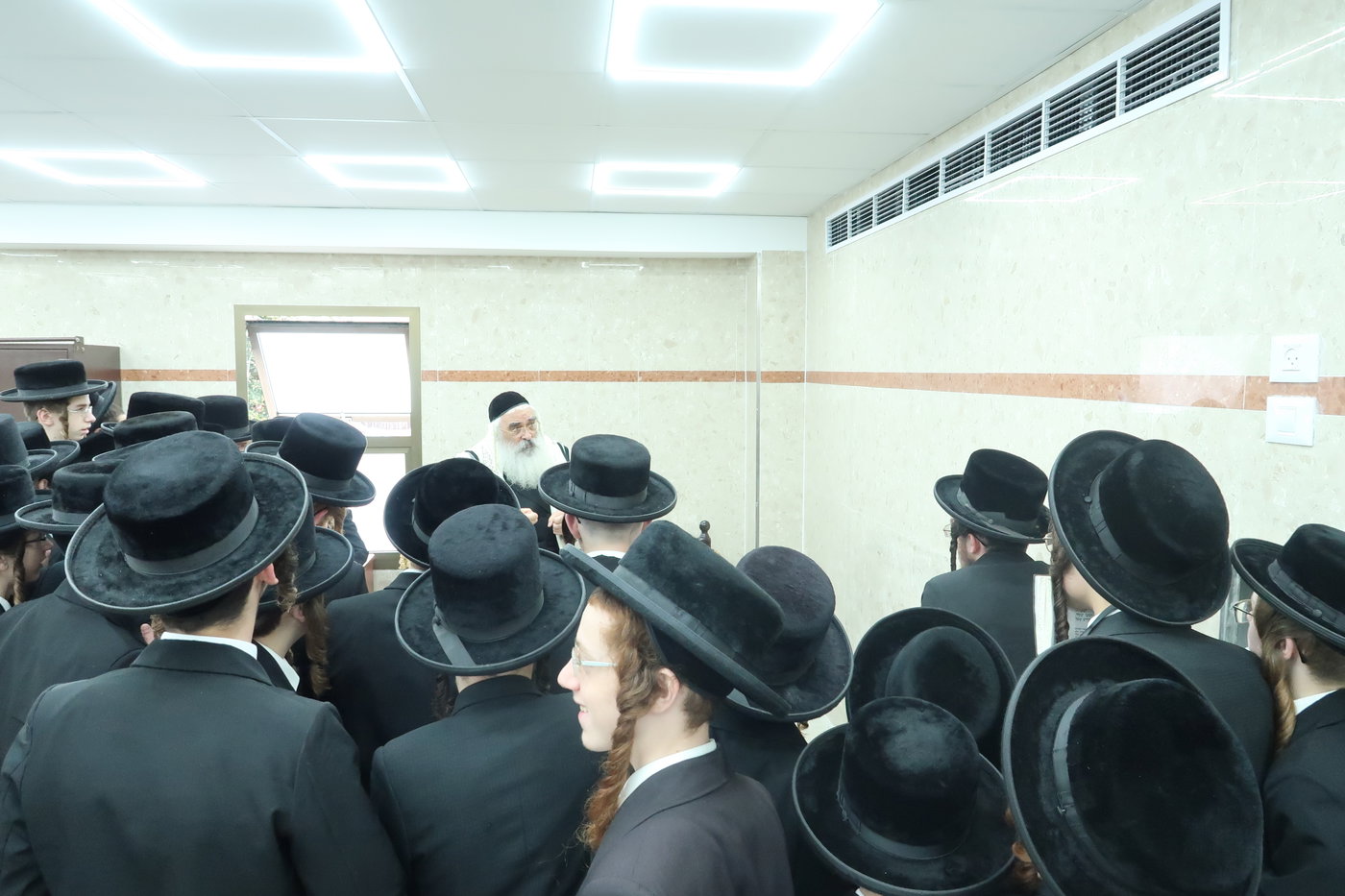 חנוכת השטיבלאך בדושינסקיא