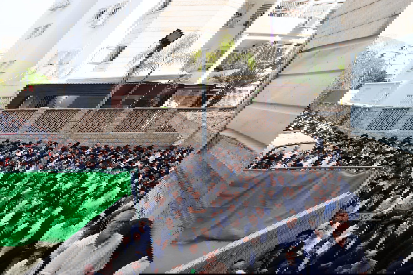 מסע הלויית הרב פנחס ראובן ז"ל