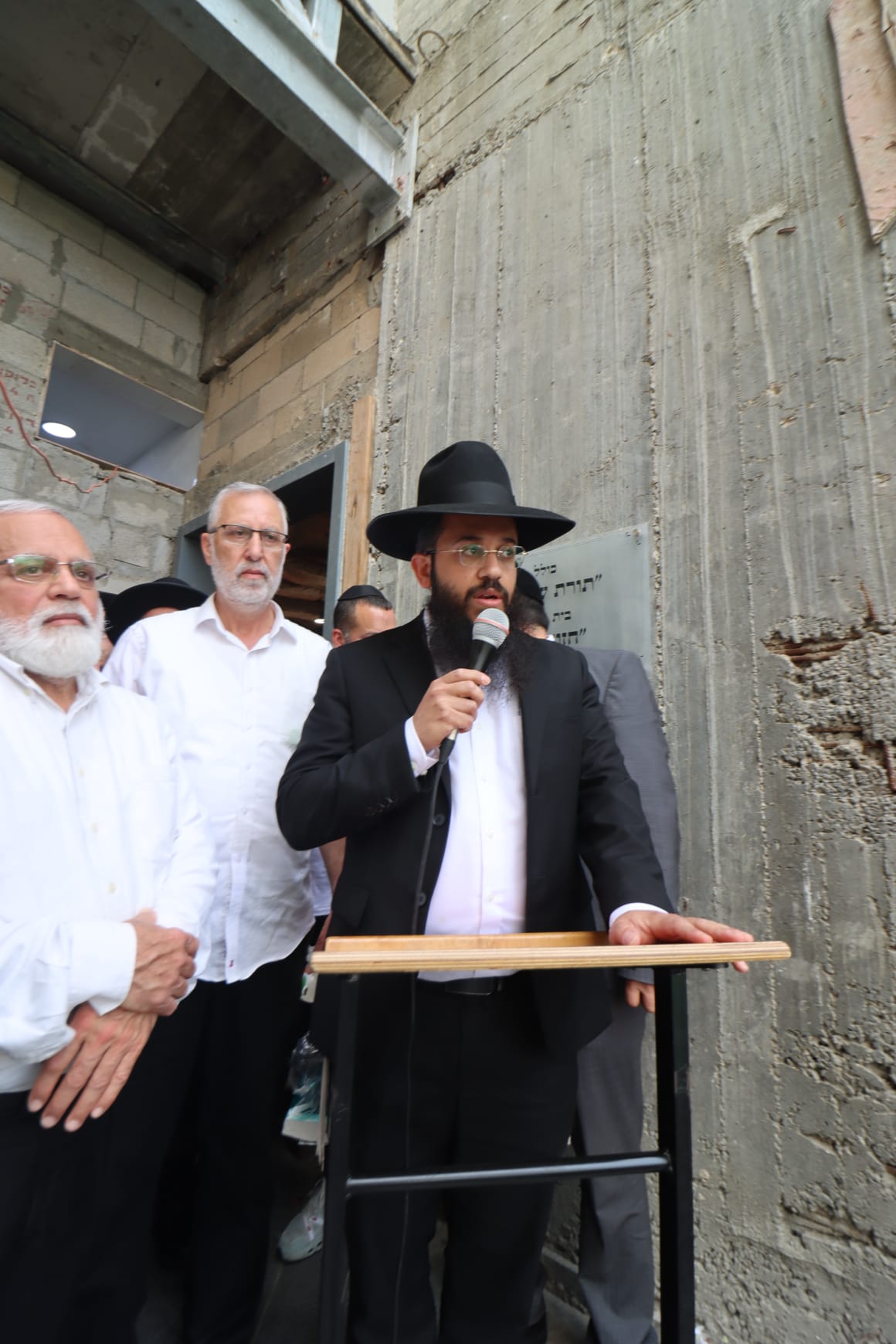 מסע הלויית הרב פנחס ראובן ז"ל