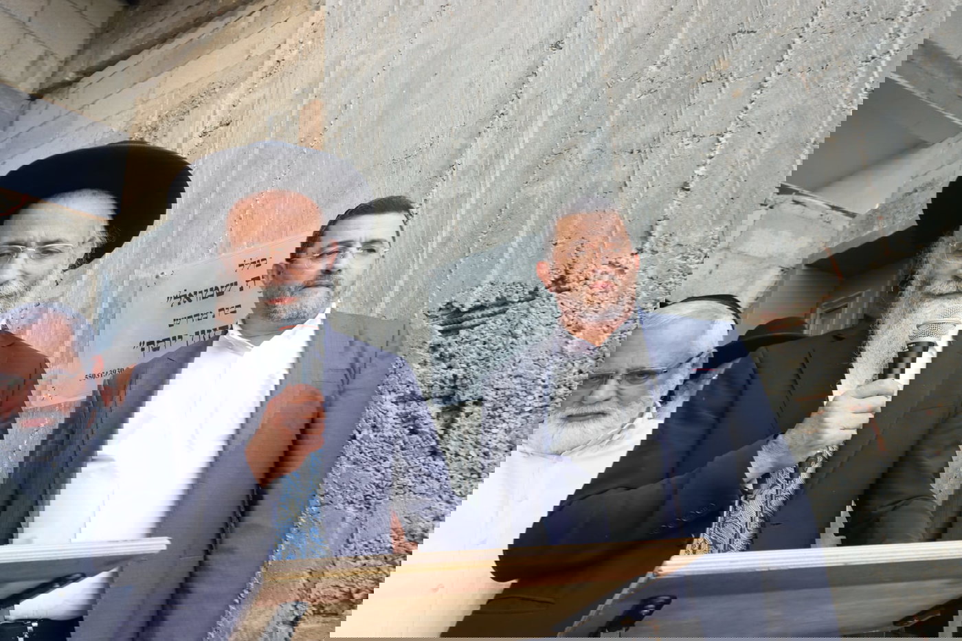 מסע הלויית הרב פנחס ראובן ז"ל