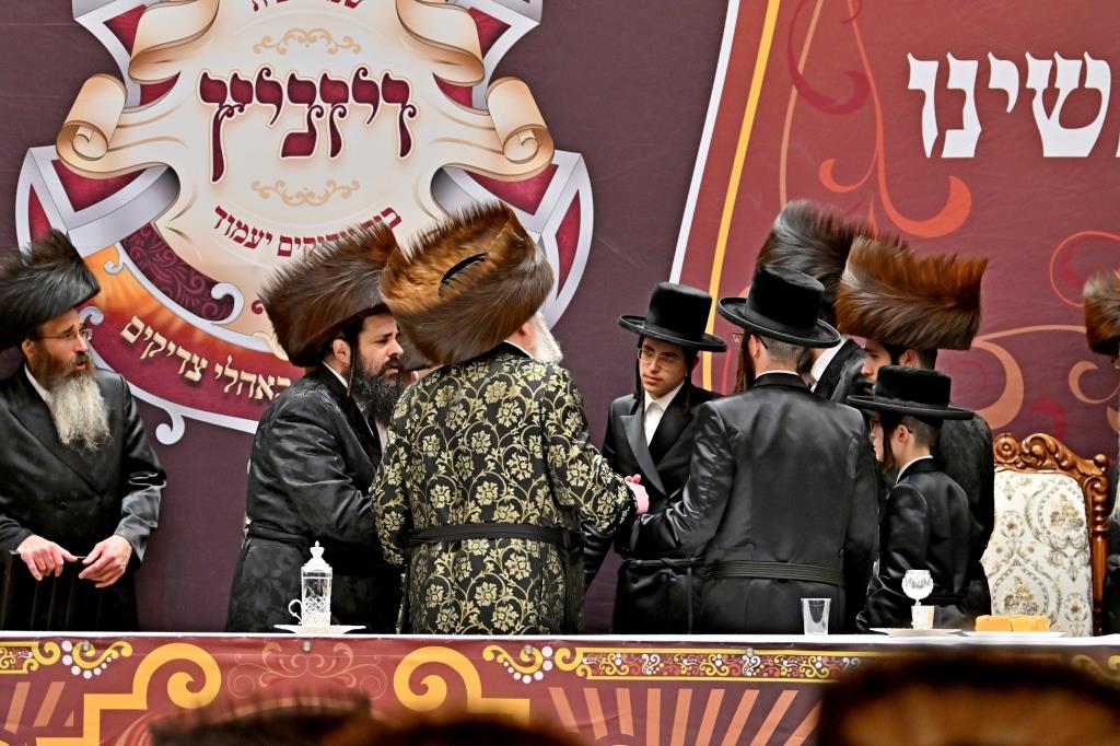 שמחת בית ויזניץ - פרמישלאן - מאקווא אשדוד - מאור חיים צפת