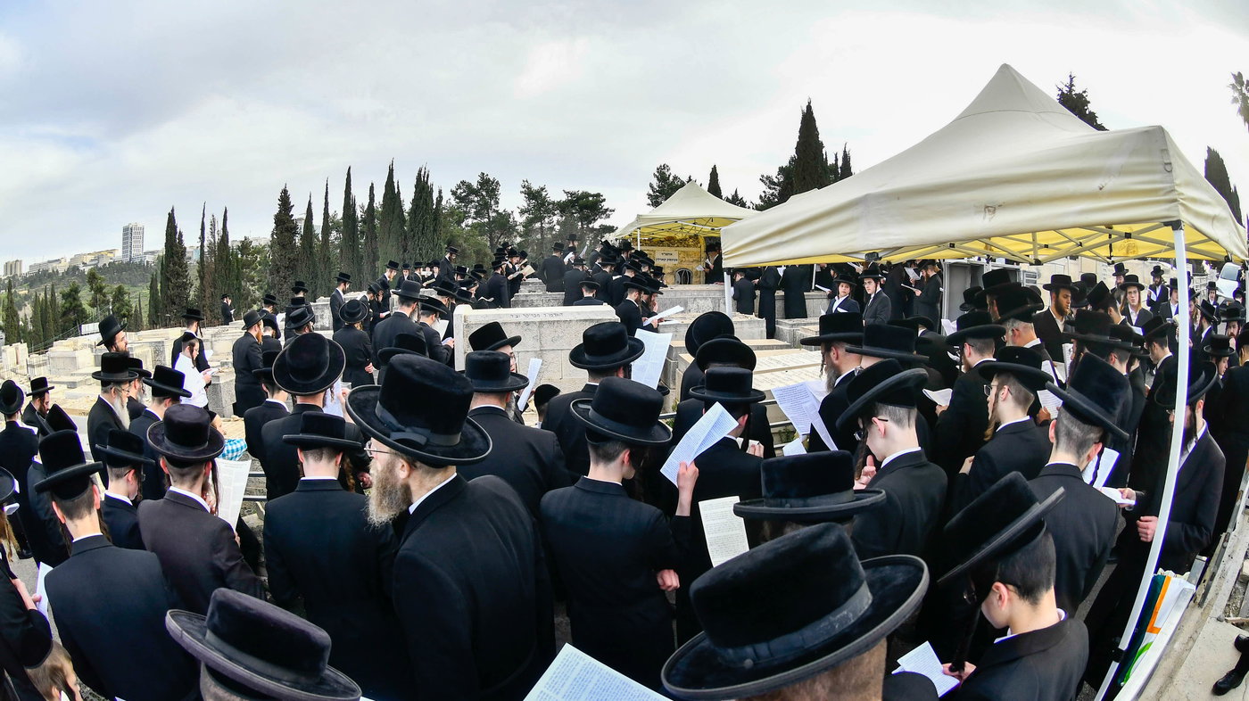 הילולא קדישא בפינסק קארלין