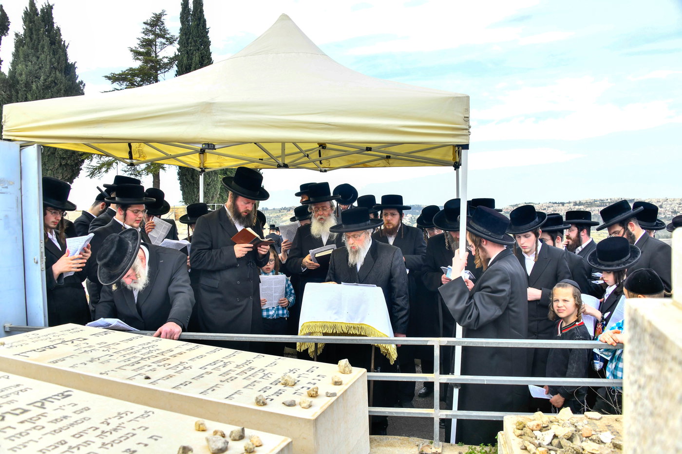 הילולא קדישא בפינסק קארלין