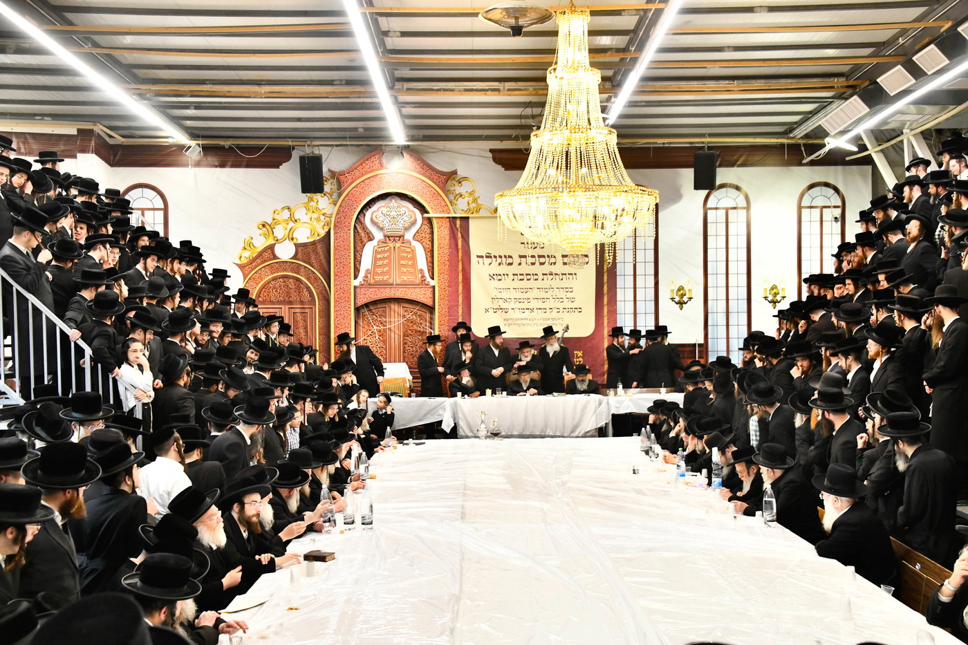 הילולא קדישא בפינסק קארלין