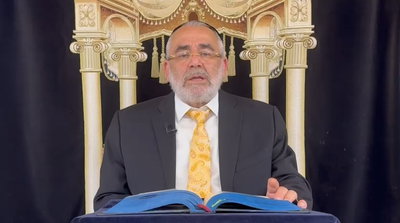 הרב שלמה זביחי בפרסית על פרשות 'תזריע מצורע' • צפו 