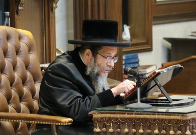 פתיחת זמן קיץ בחצה"ק סקולען לייקווד