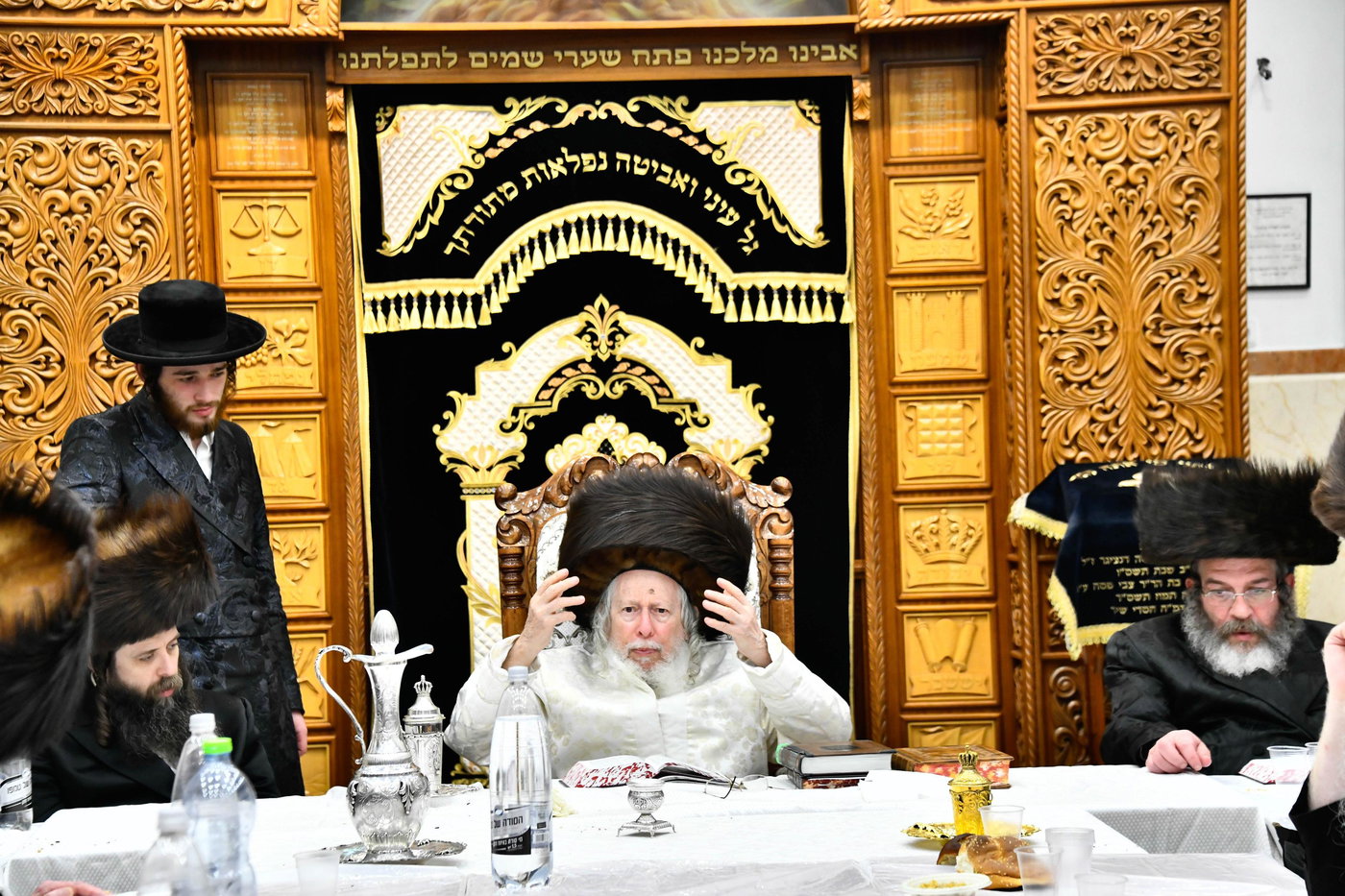 האדמו"ר מסטרופקוב במוצ"ש בבני ברק