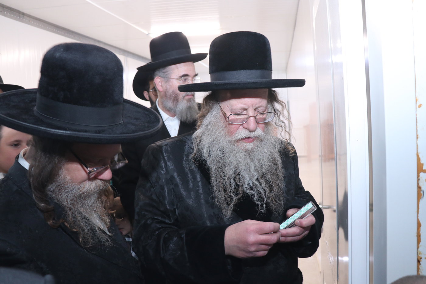 מעמד יציקת הבורות בקוזמיר 