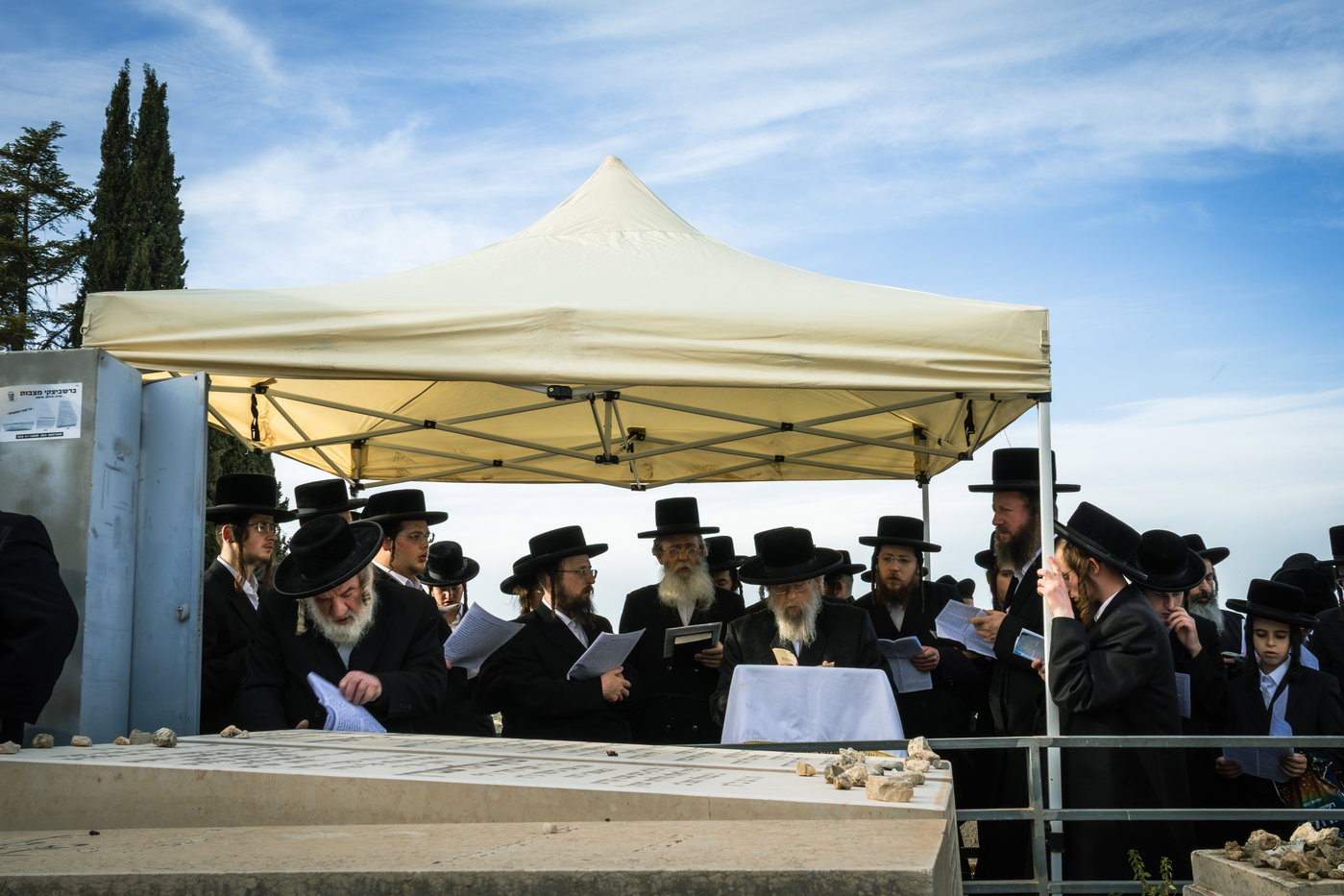 הילולא קדישא בפינסק קרלין