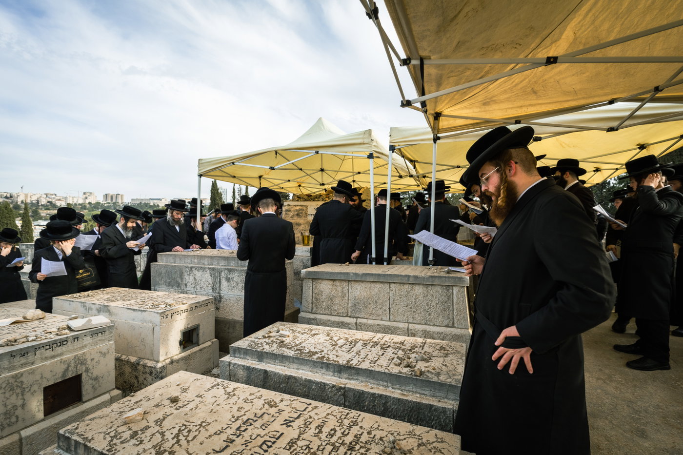 הילולא קדישא בפינסק קרלין