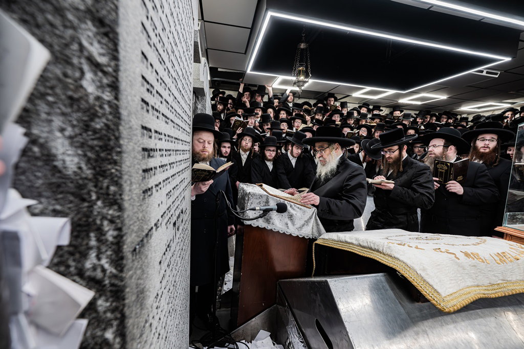 האדמו"ר מסאטמר בעליה לציון