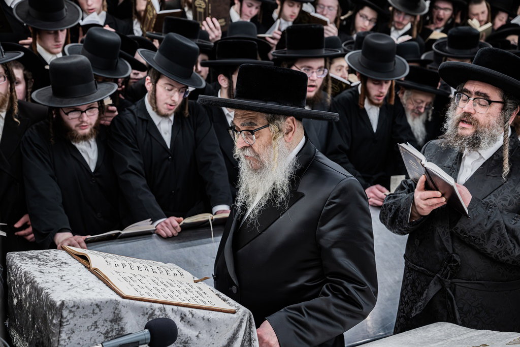 האדמו"ר מסאטמר בעליה לציון