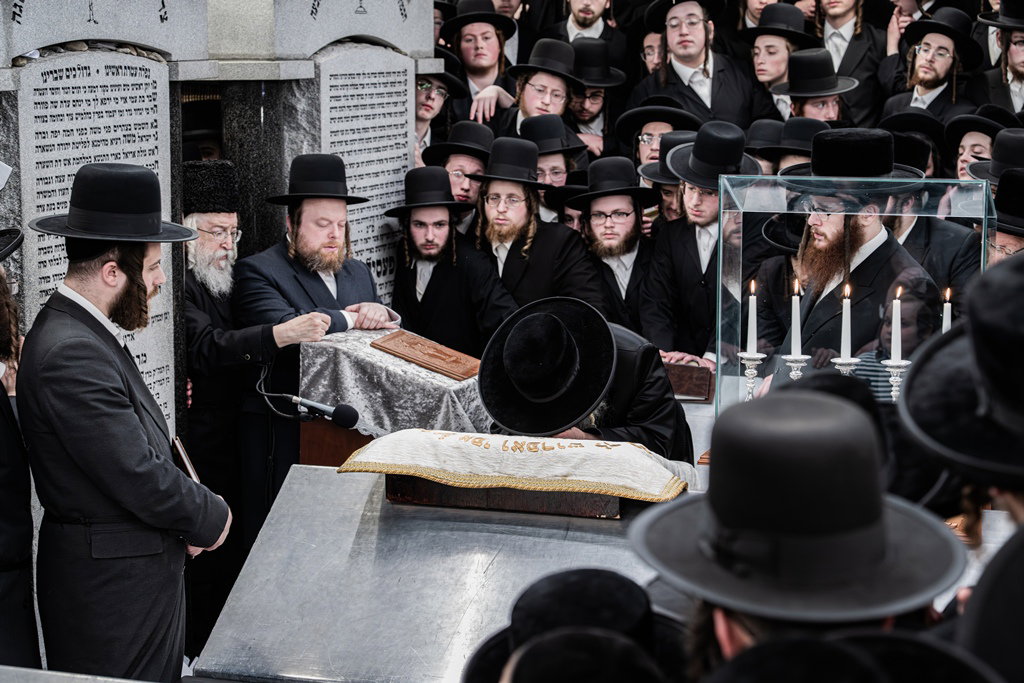 האדמו"ר מסאטמר בעליה לציון