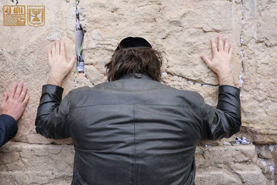 הבקשה החריגה של נשיא ארגטינה מיליי - וכך נראה הביקור שלו בכותל