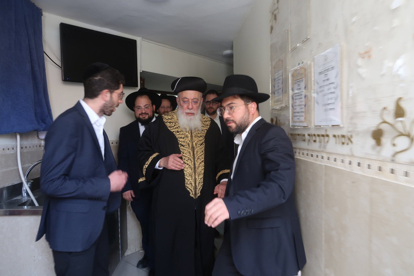 הגרש"מ עמאר בשכונת רמות