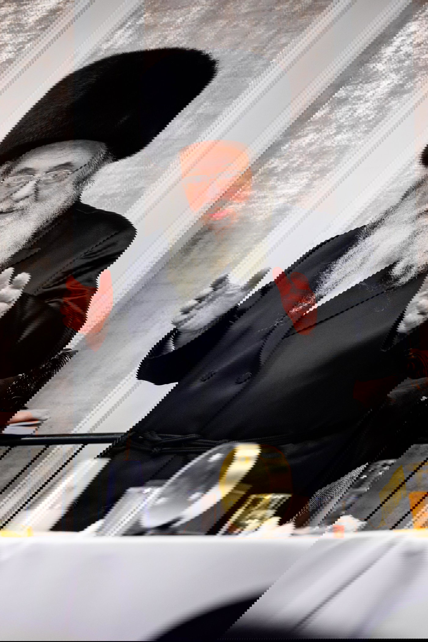 הגר"ש אלתר במוצאי שב"ק בבורו פארק