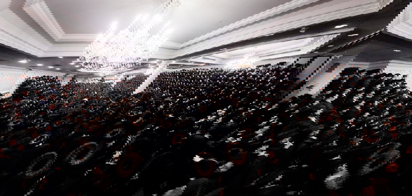 הגר"ש אלתר במוצאי שב"ק בבורו פארק