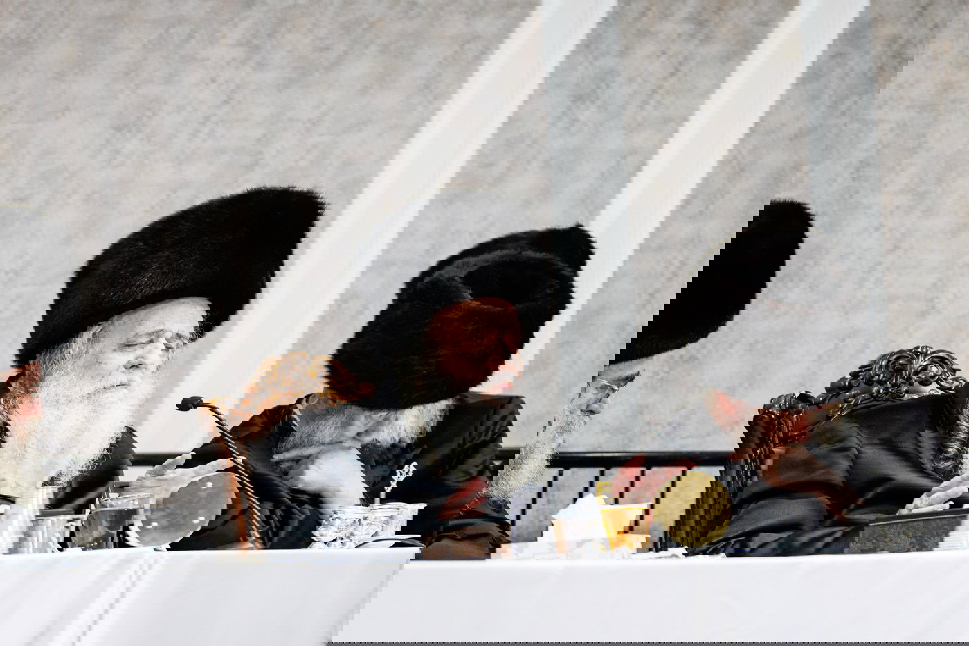 הגר"ש אלתר במוצאי שב"ק בבורו פארק