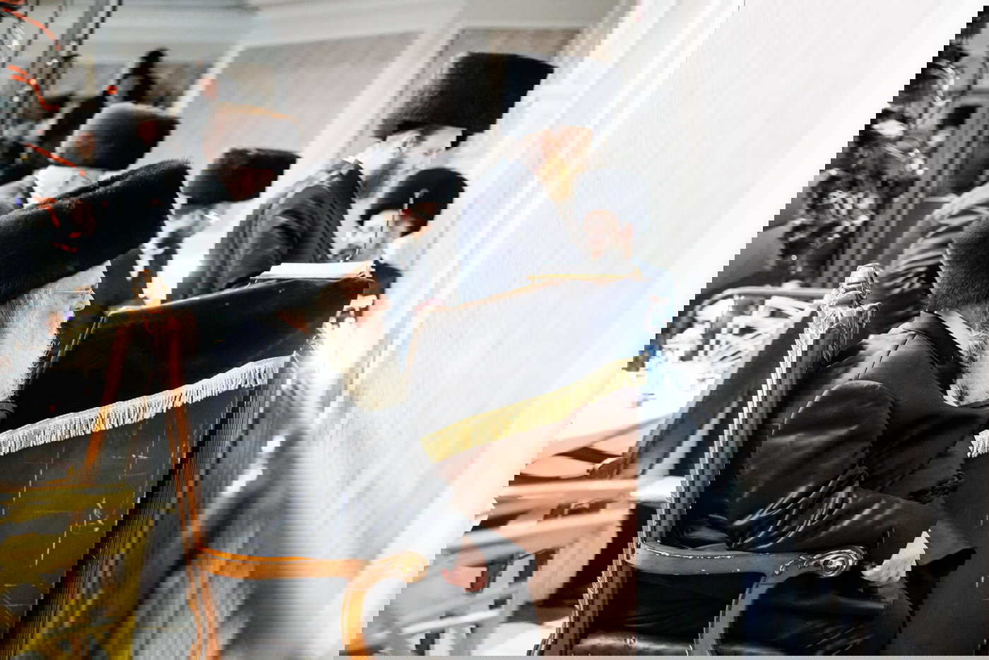 הגר"ש אלתר במוצאי שב"ק בבורו פארק