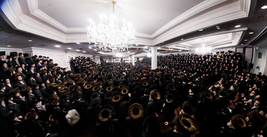 הגר"ש אלתר במוצאי שב"ק בבורו פארק