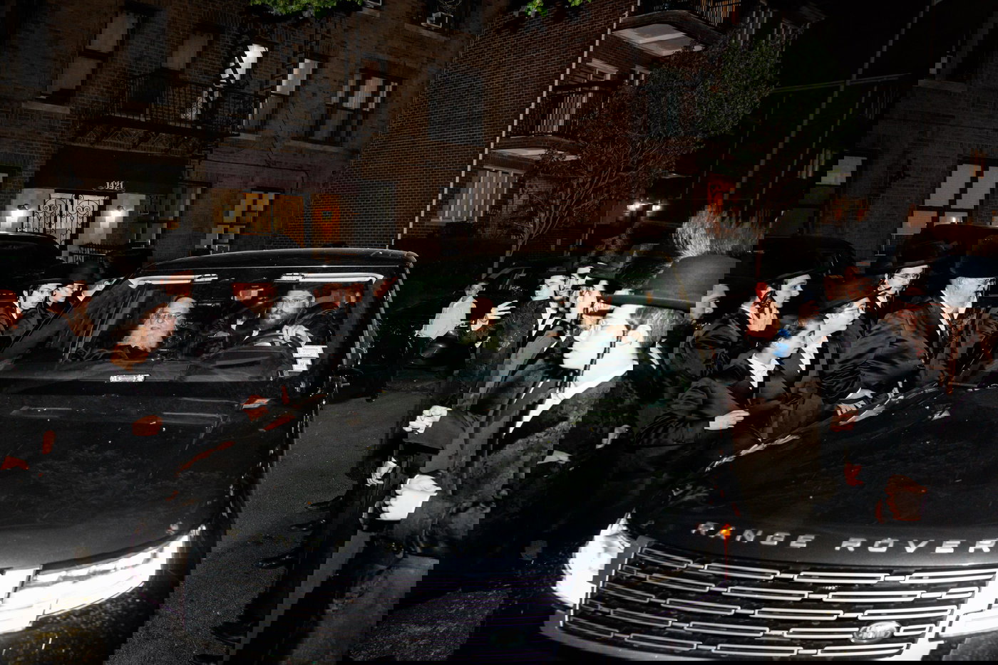 הגר"ש אלתר במוצאי שב"ק בבורו פארק