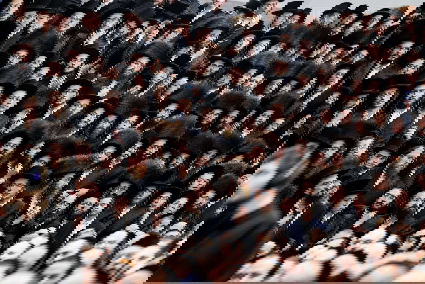 הגר"ש אלתר במוצאי שב"ק בבורו פארק