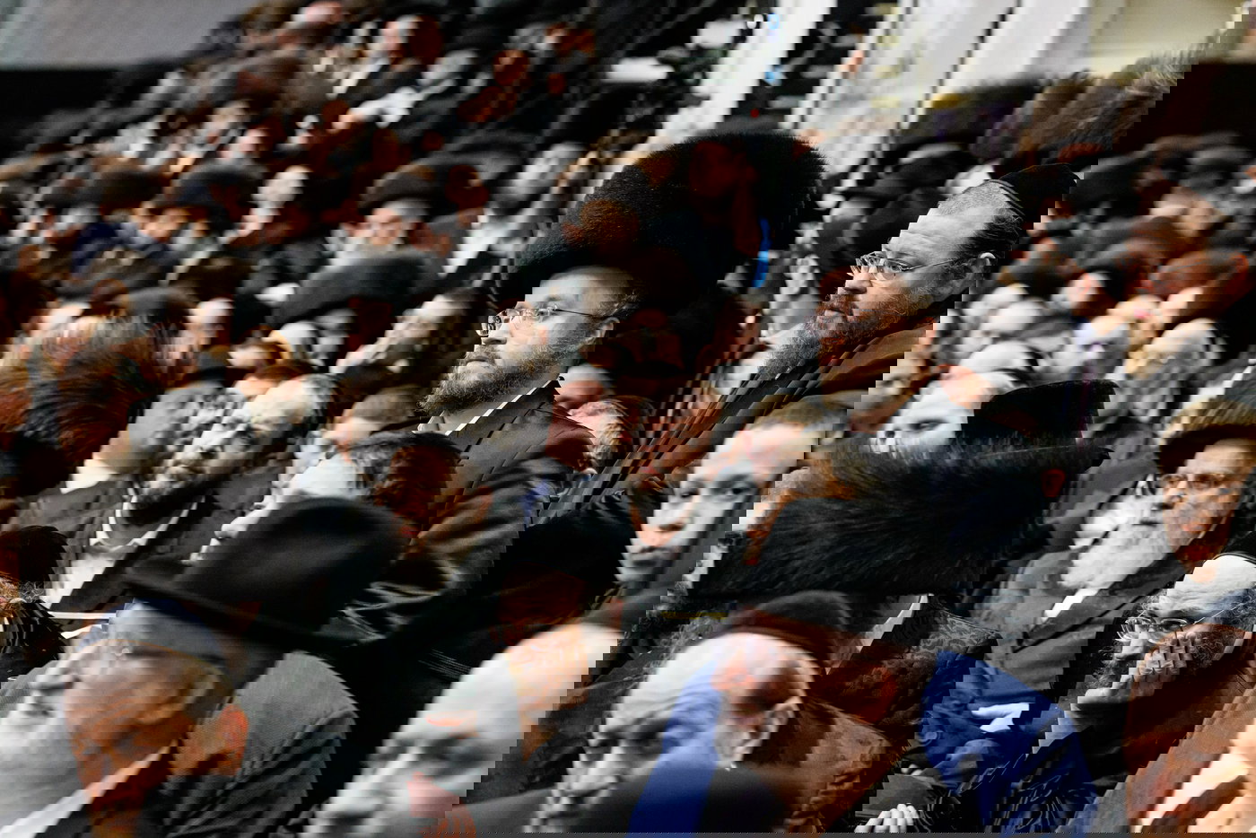 הגר"ש אלתר במוצאי שב"ק בבורו פארק