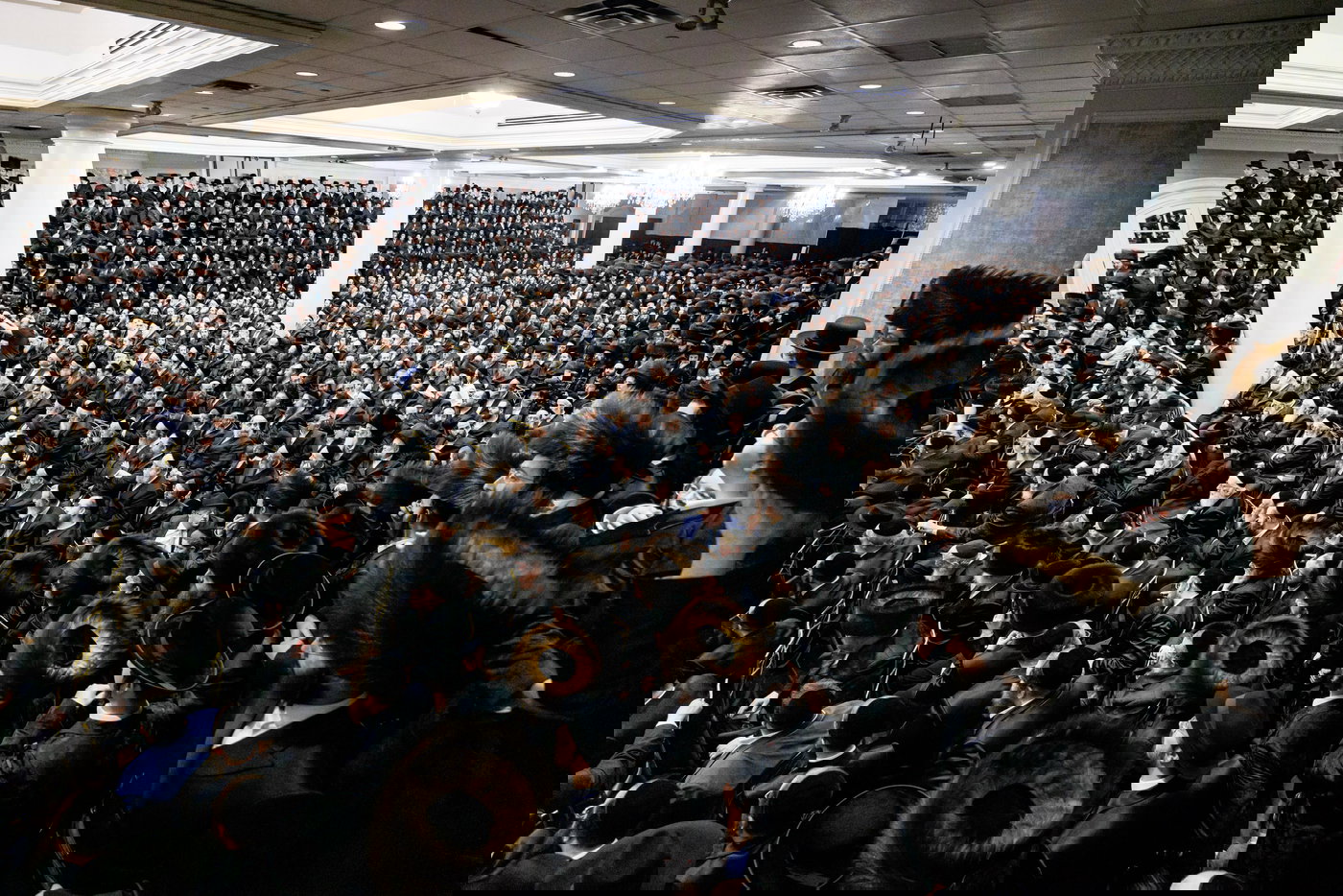 הגר"ש אלתר במוצאי שב"ק בבורו פארק