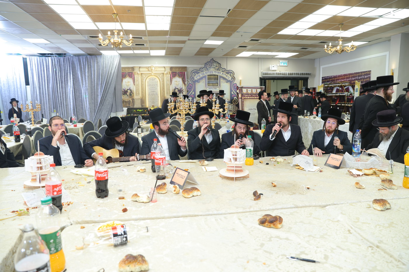 בר מצווה לבנו של אהרון אלבוים