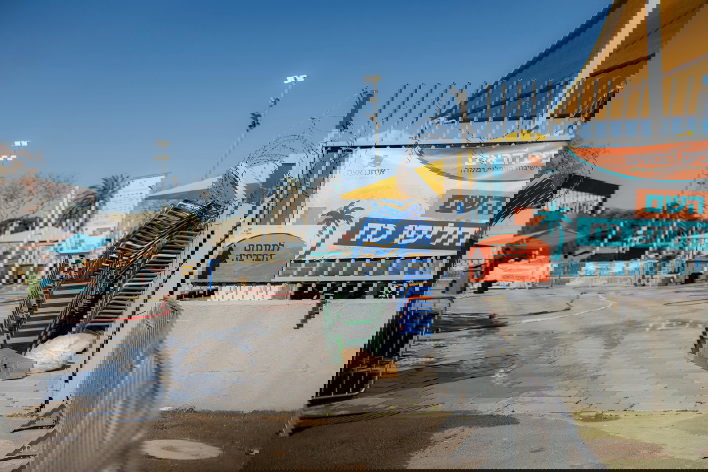 בין הזמנים חודש ניסן 