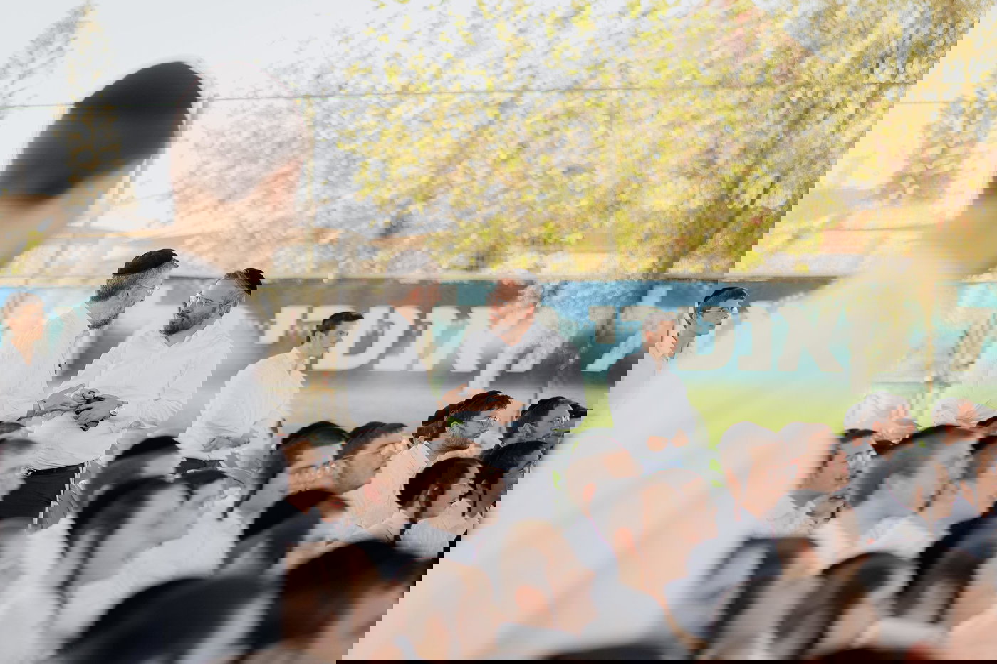 בין הזמנים חודש ניסן 