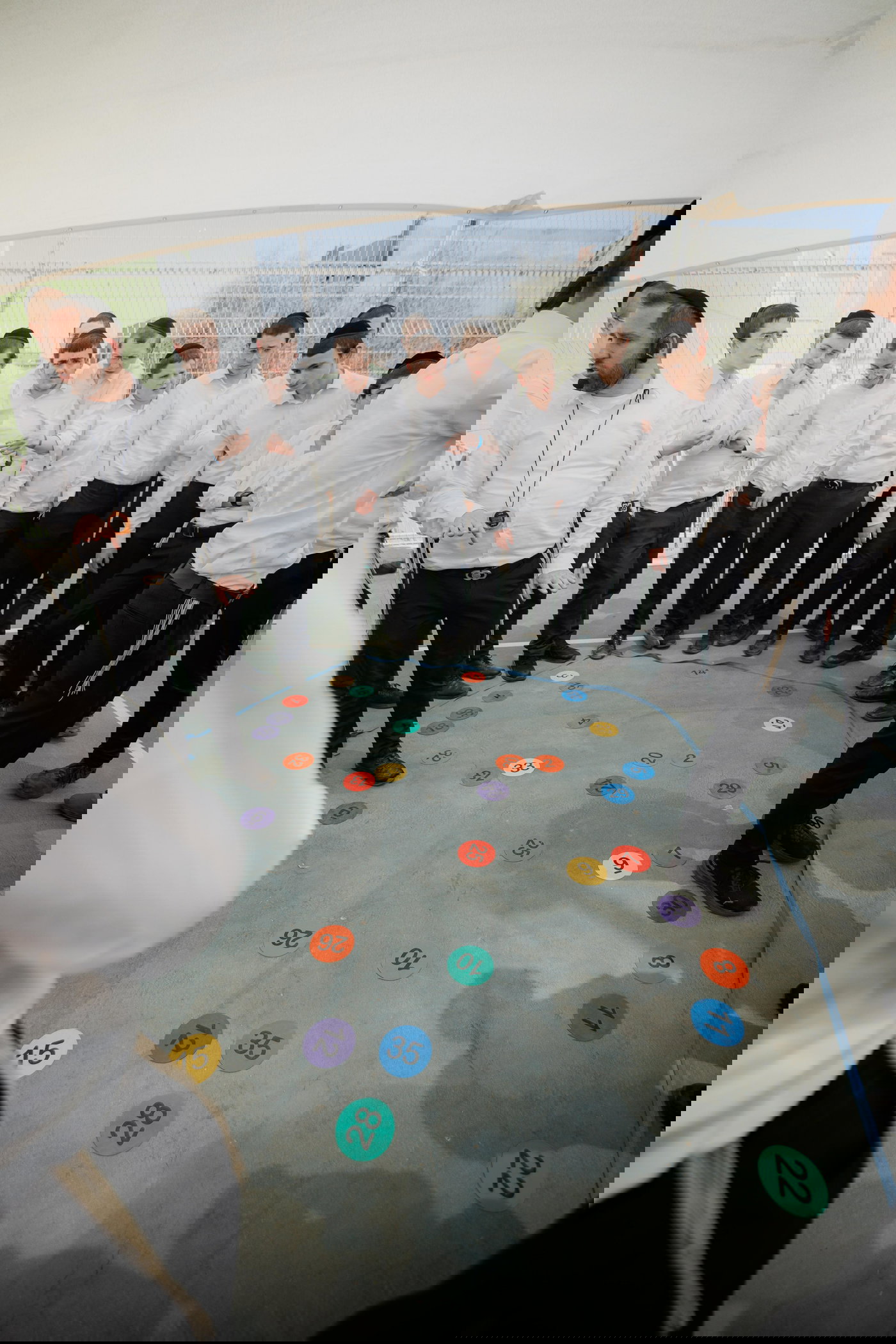 בין הזמנים חודש ניסן 