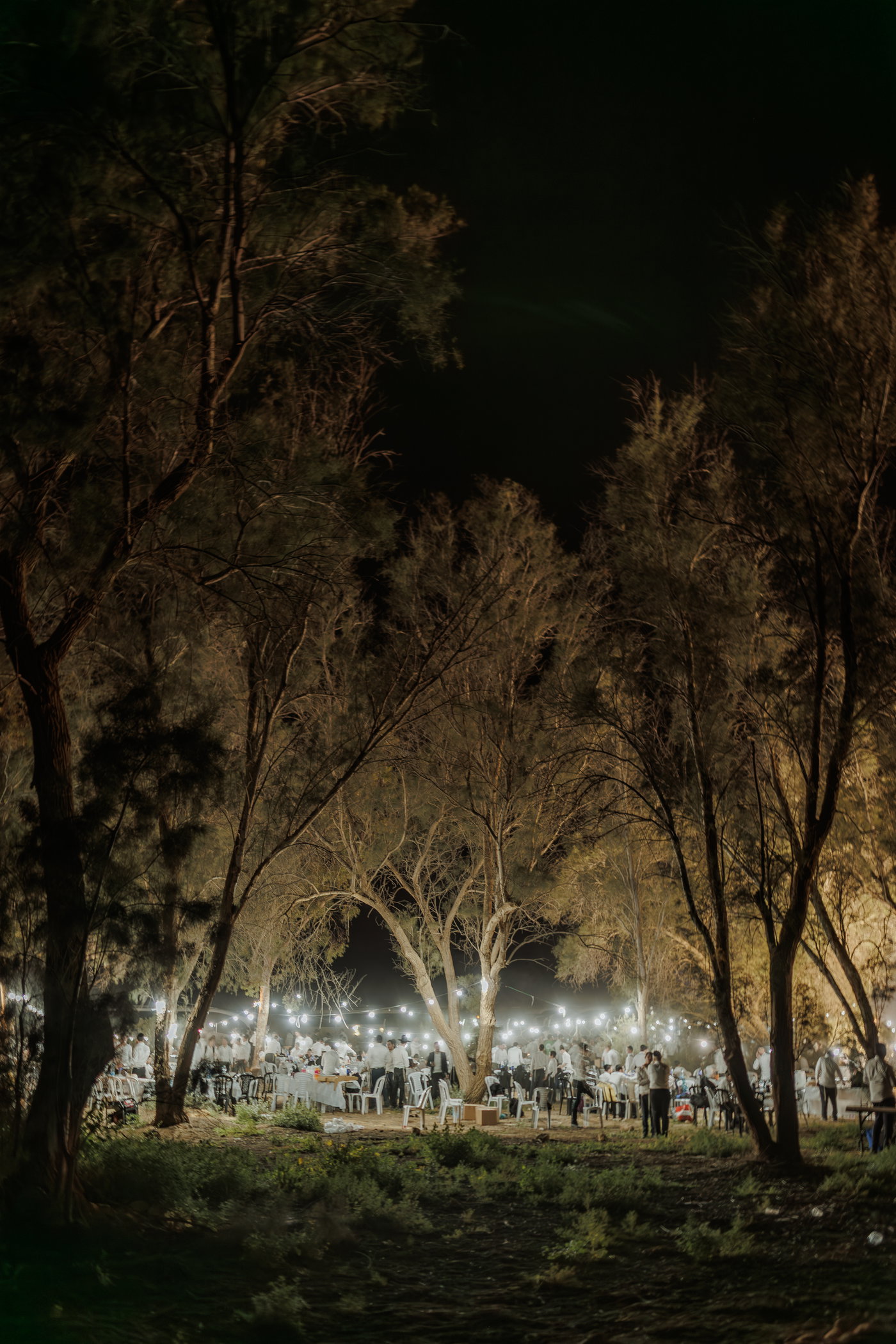 בין הזמנים חודש ניסן 