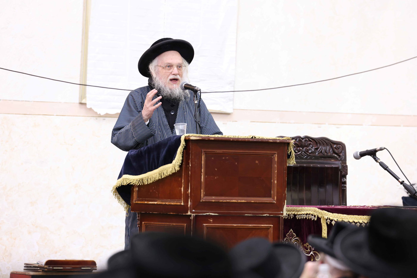 עצרת הספד בתולדות אהרן