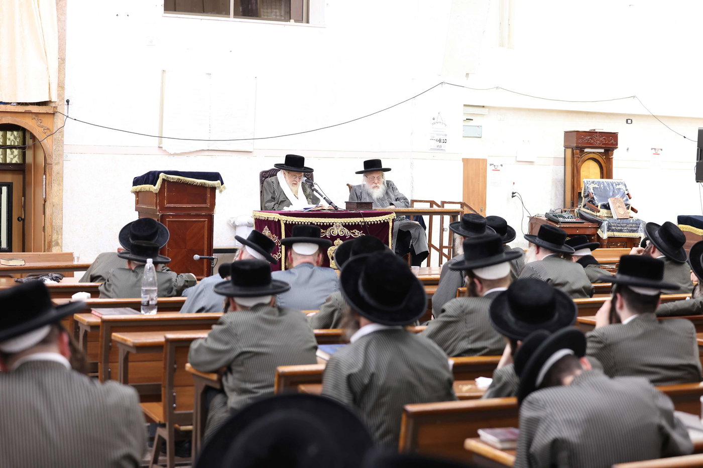 עצרת הספד בתולדות אהרן