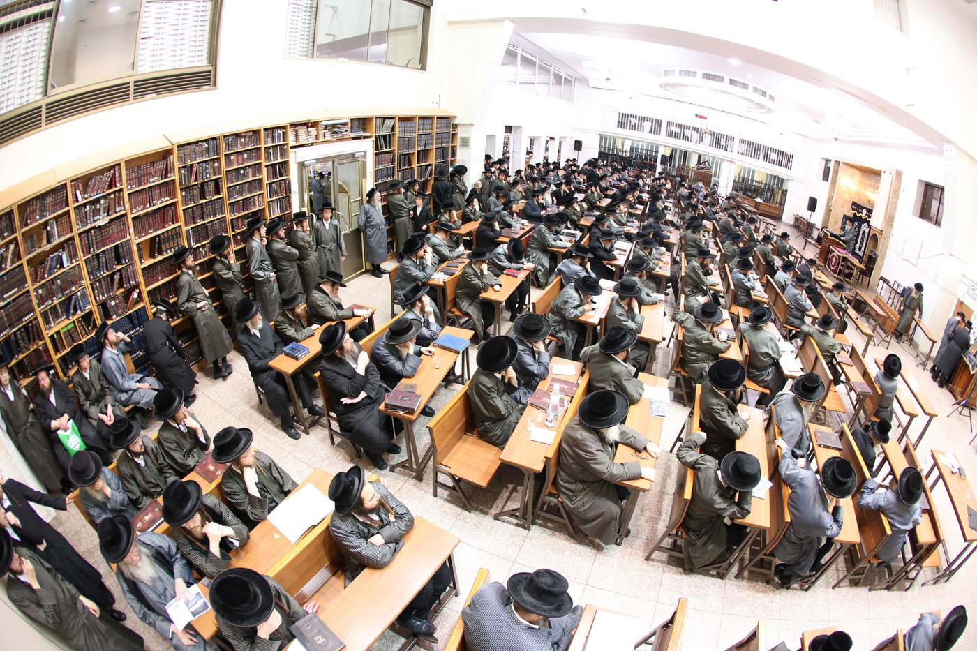 עצרת הספד בתולדות אהרן