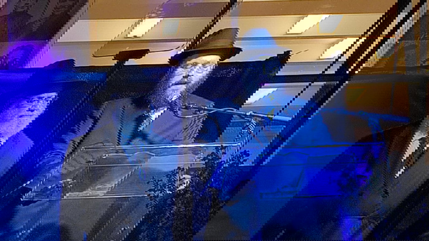 בלב תל אביב | אלפים דמעו בתפילת 'א-ל מלא רחמים' בכיכר הבימה