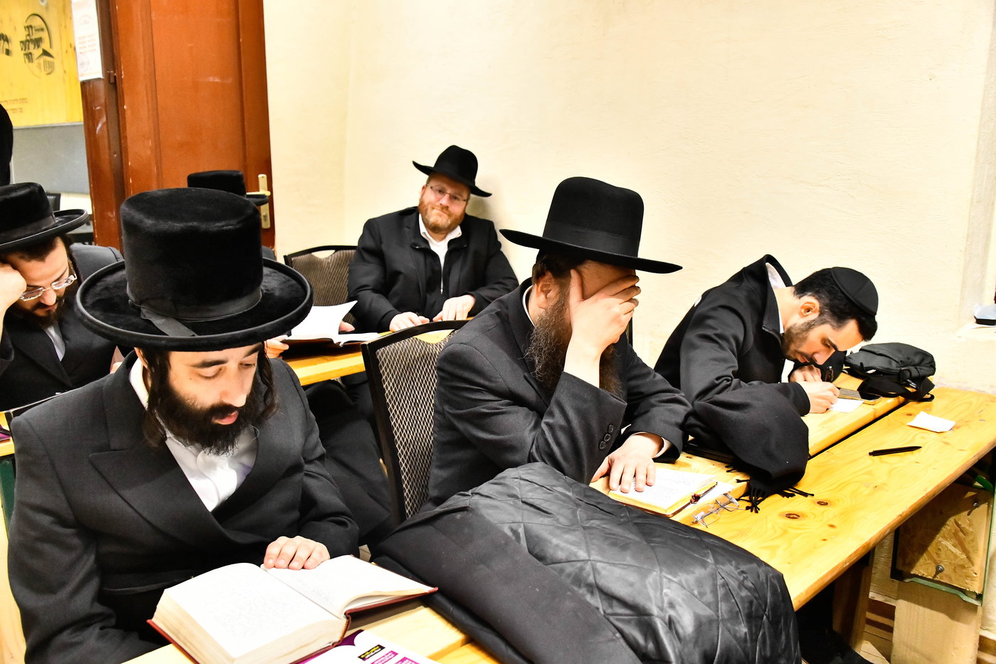 הילולא קדישא בקראסטיר - תשפ"ו