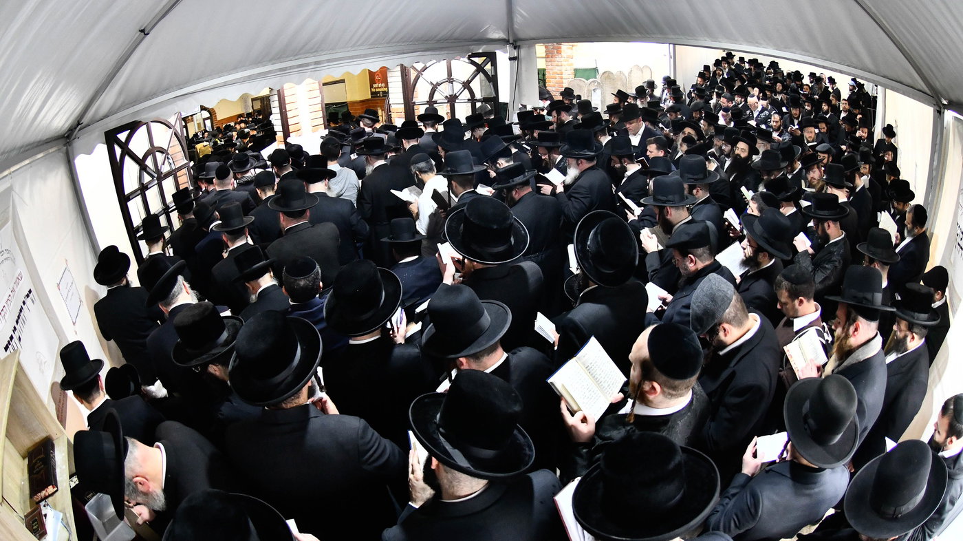 הילולא קדישא בקראסטיר - תשפ"ו