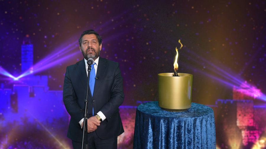 הרב מרדכי חסידים מעלה את "משואת ירושלים"