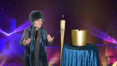 הרבנית דבורה שטיינברגר העלתה את "משואת החינוך וההוראה" • צפו