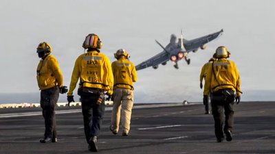 פיקוד המרכז האמריקני בסרטון שכולו הפגנת כוח: "נשארנו מוכנים" • צפו