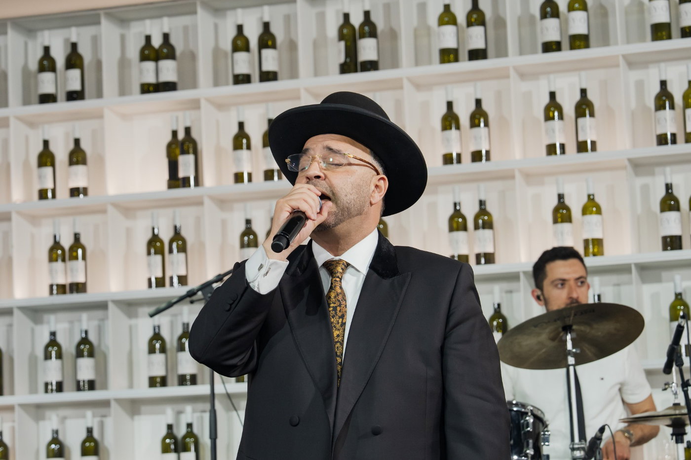 אביעד גיל חגג בר מצווה לבנו הבכור