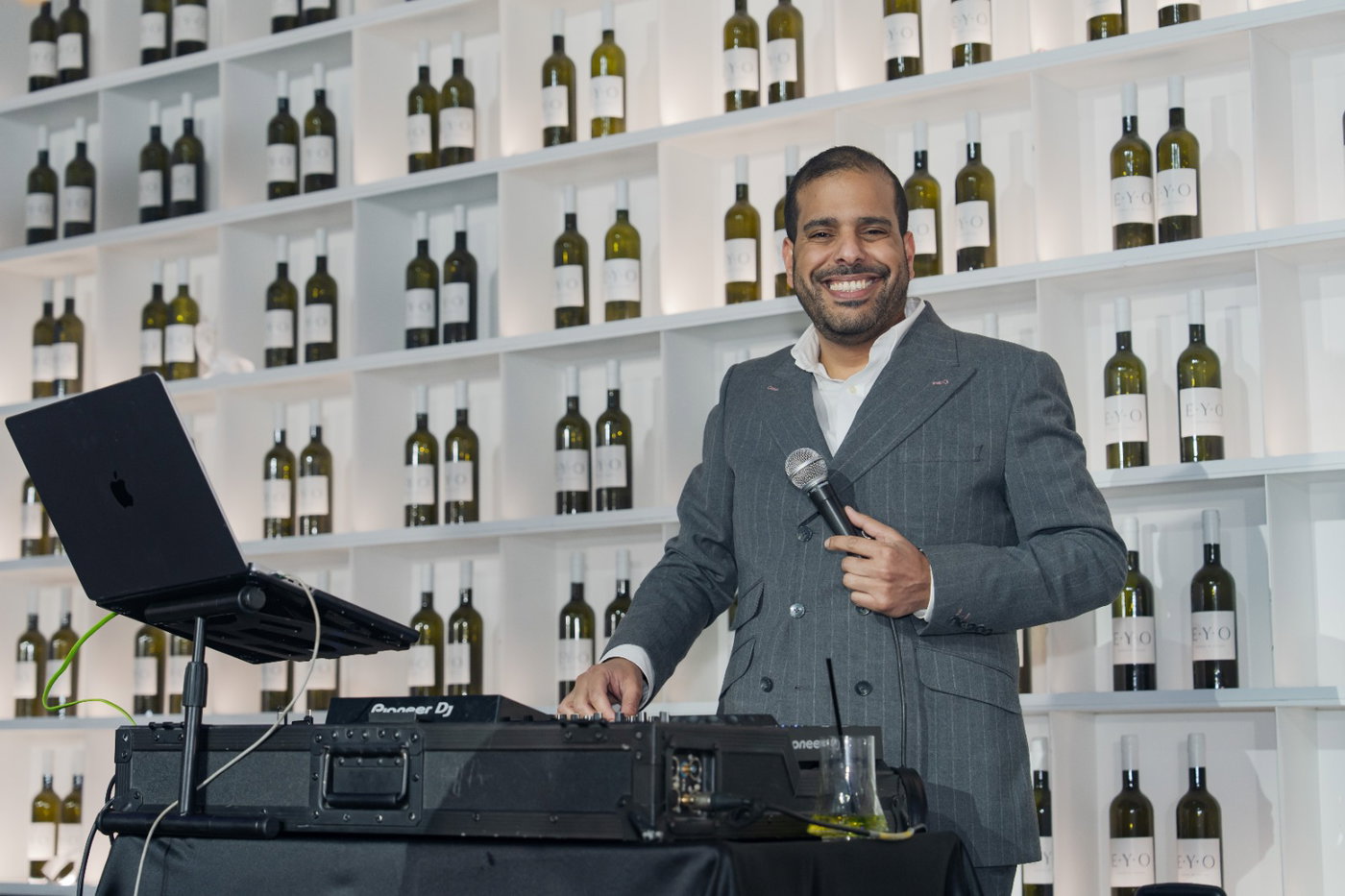 אביעד גיל חגג בר מצווה לבנו הבכור