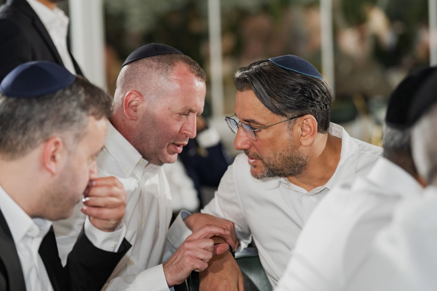 אביעד גיל חגג בר מצווה לבנו הבכור