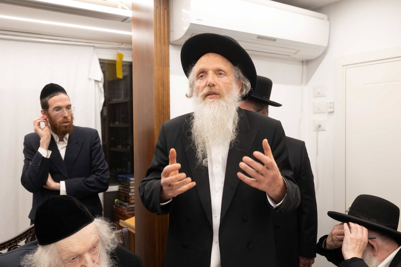 המעמד במעונו של הגר"מ שטרנבוך
