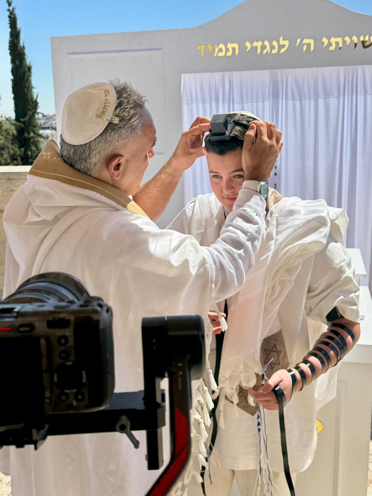 בר מצווה במשפחת פרץ