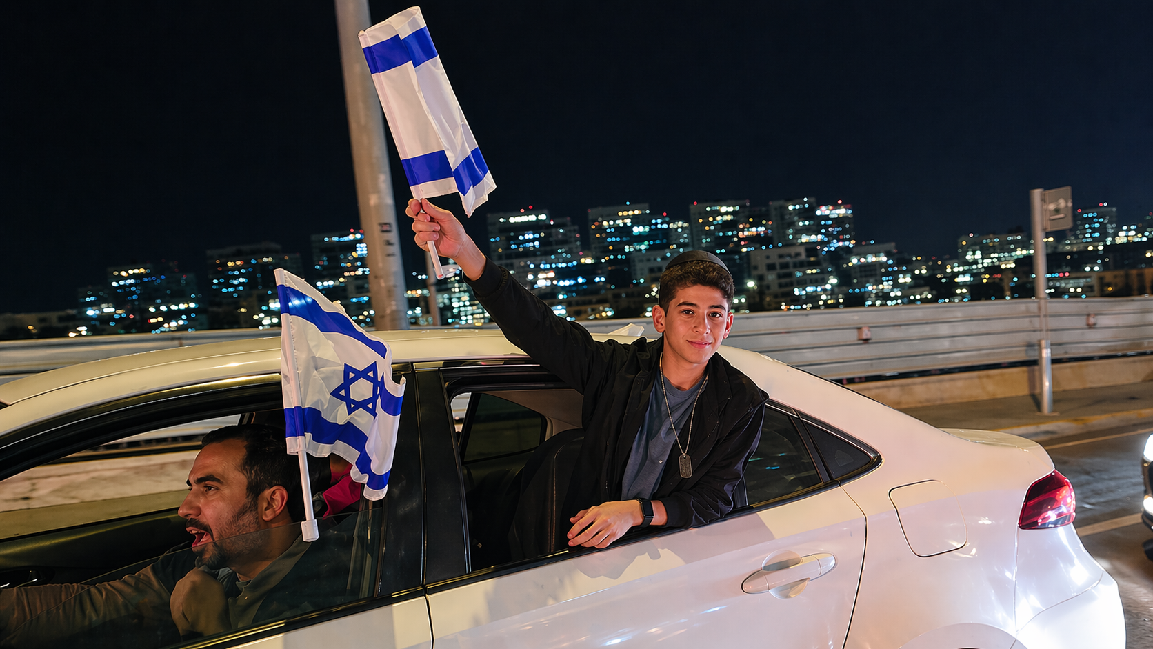 דגלים, שיירות ועימותים: כך נראה הקרב ברמה ד' בבית שמש על יום העצמאות